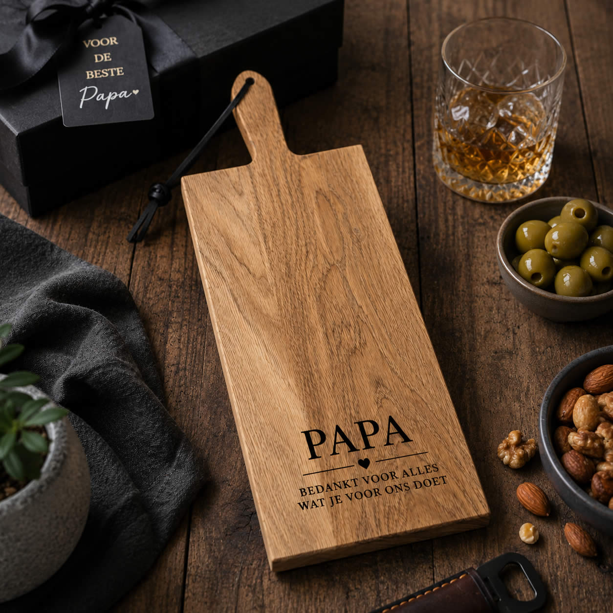 Het Beste Borrelplank Cadeau voor Je Vader – Persoonlijk & Stoer